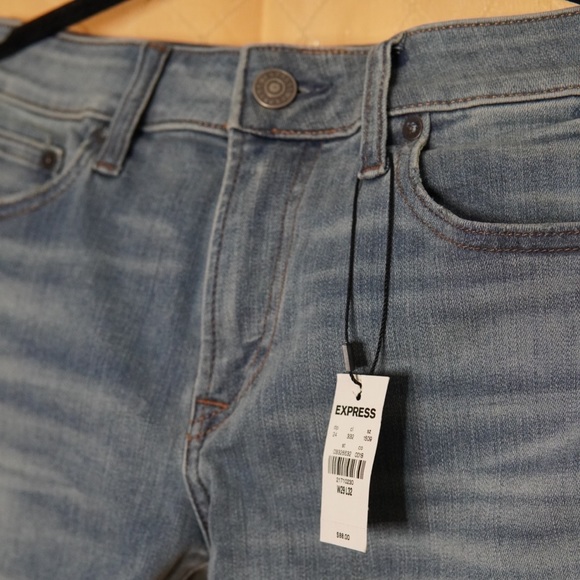 Express Jeans - Picture 4 of 5